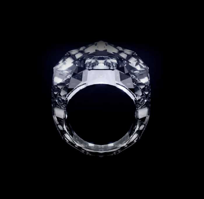 טבעת היהלום שוויש