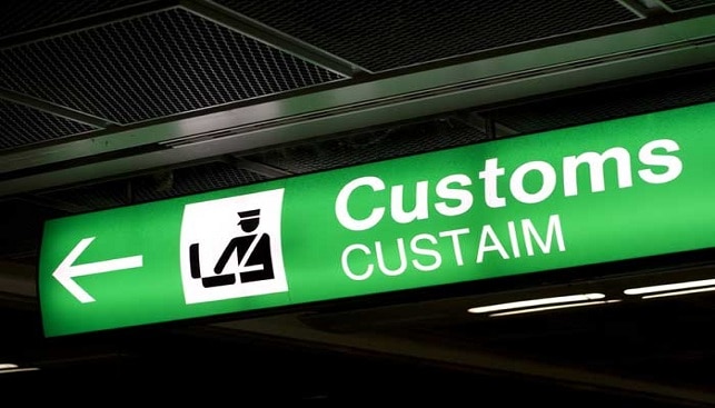 customs3