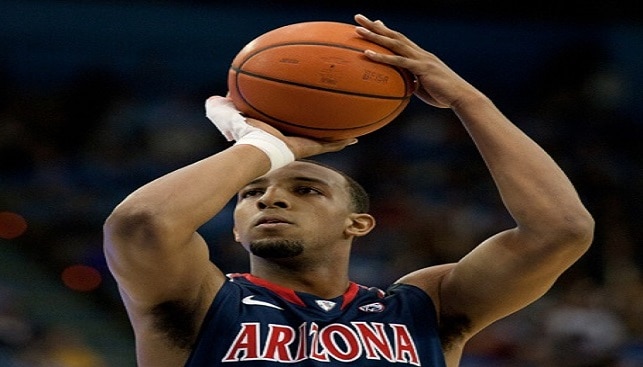 derrick williams art 51