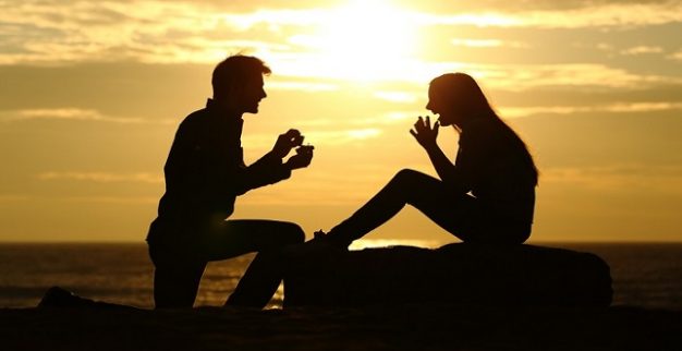 הצעת נישואין זוג שקיעה