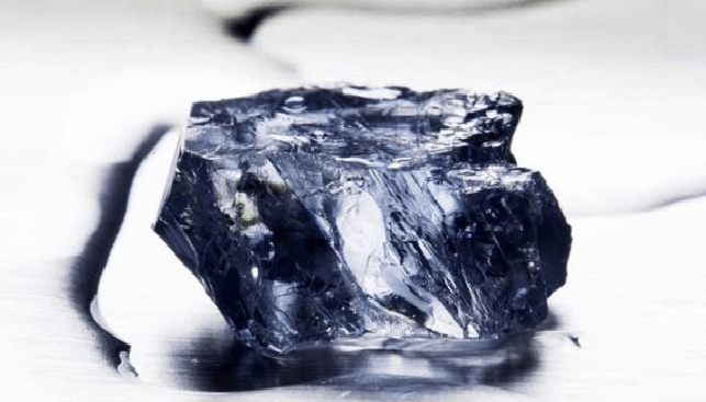 יהלום גלם כחול מכרב קולינן פטרה