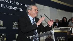 נשיא בורסת היהלומים יורם דבש