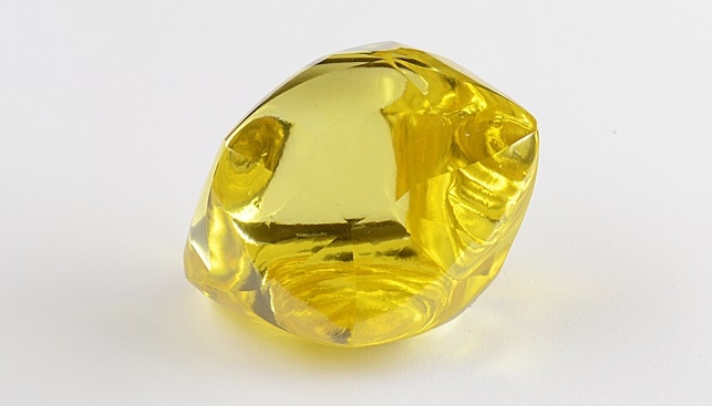 יהלום צהוב אלרוסה רוסיה