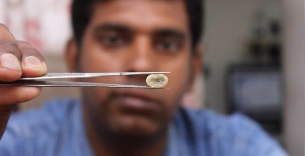 בדיקת יהלומים הודו