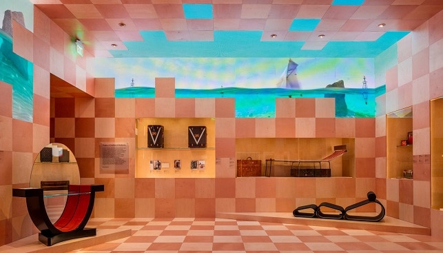 לואי ויטון תערוכה מיוחדת לרגל 160 שנות שיתופי פעולה אמנותיים