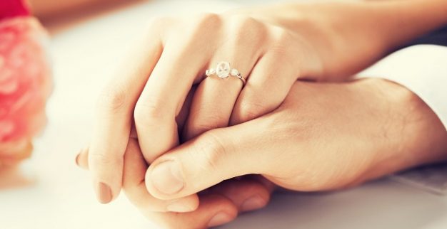 טבעת יהלום אירוסין זוג