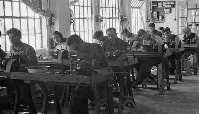 מפעל ליטוש שפען בבית האדום בתל אביב משנת 1939