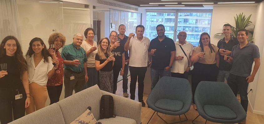 צוות מכון היהלומים