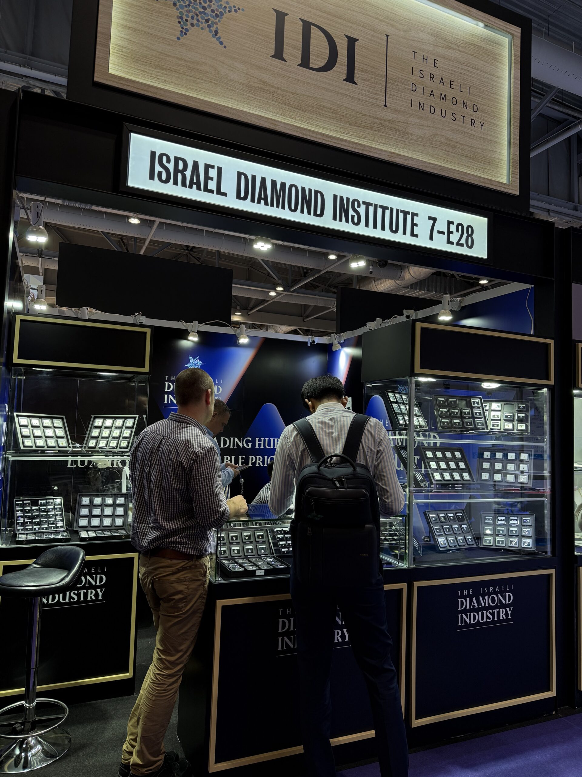 ביתן המכירות בתערוכת הונג קונג מרץ 2025